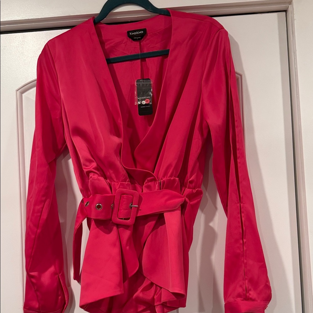 bebe split sleeve Belted wrap jacket  Blazer pink 8 NWT